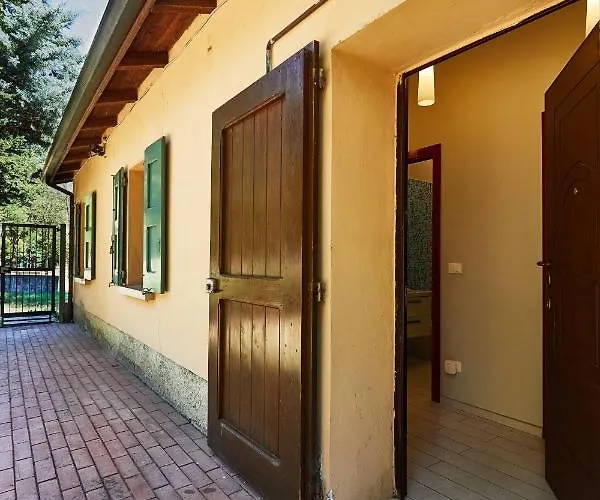 Carlotta Fiera Apartment Bologna