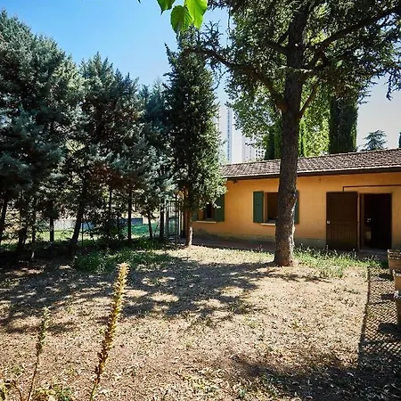 Carlotta Fiera Apartman Bologna
