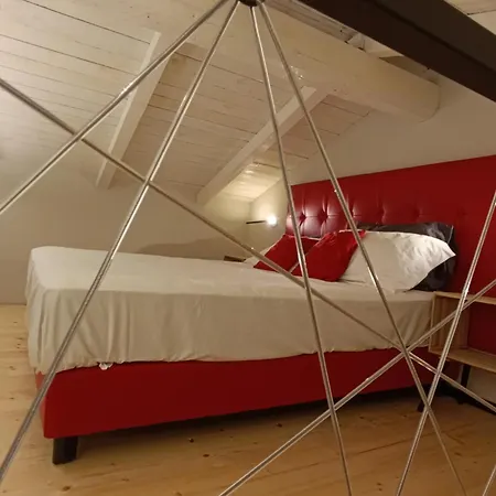 Carlotta Fiera Apartment Bologna